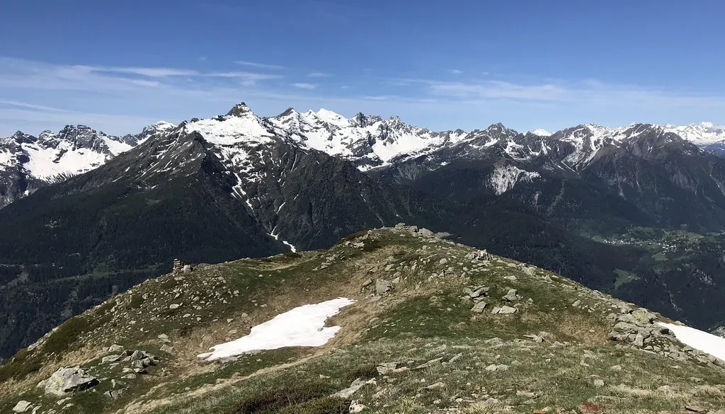 Ausblick von der Lenggrieser Hütte - Bergtour mit der Bahn von München 