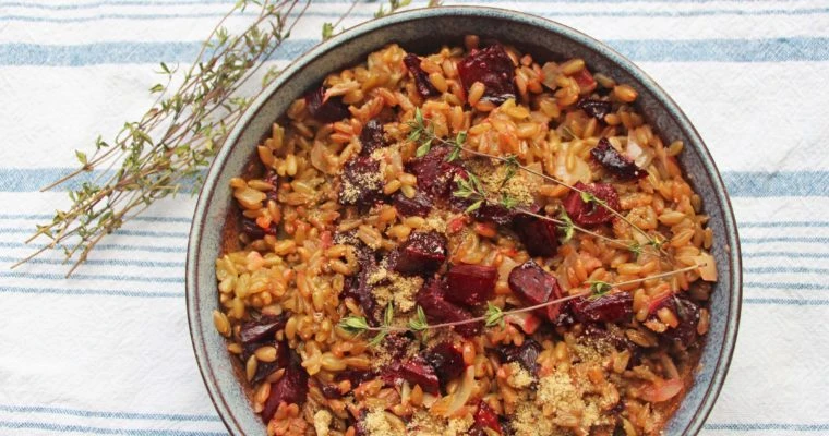 Grünkern-Risotto mit karamellisierter Roter Beete [REZEPT]